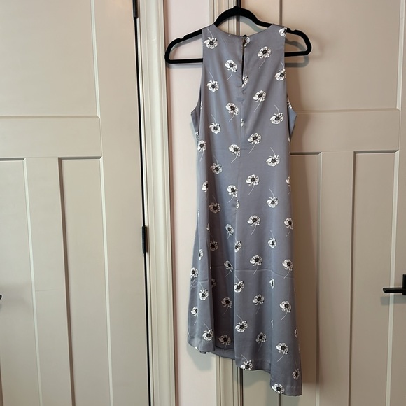 Banana Republic asymmetrical dress NWOT - Picture 2 of 2